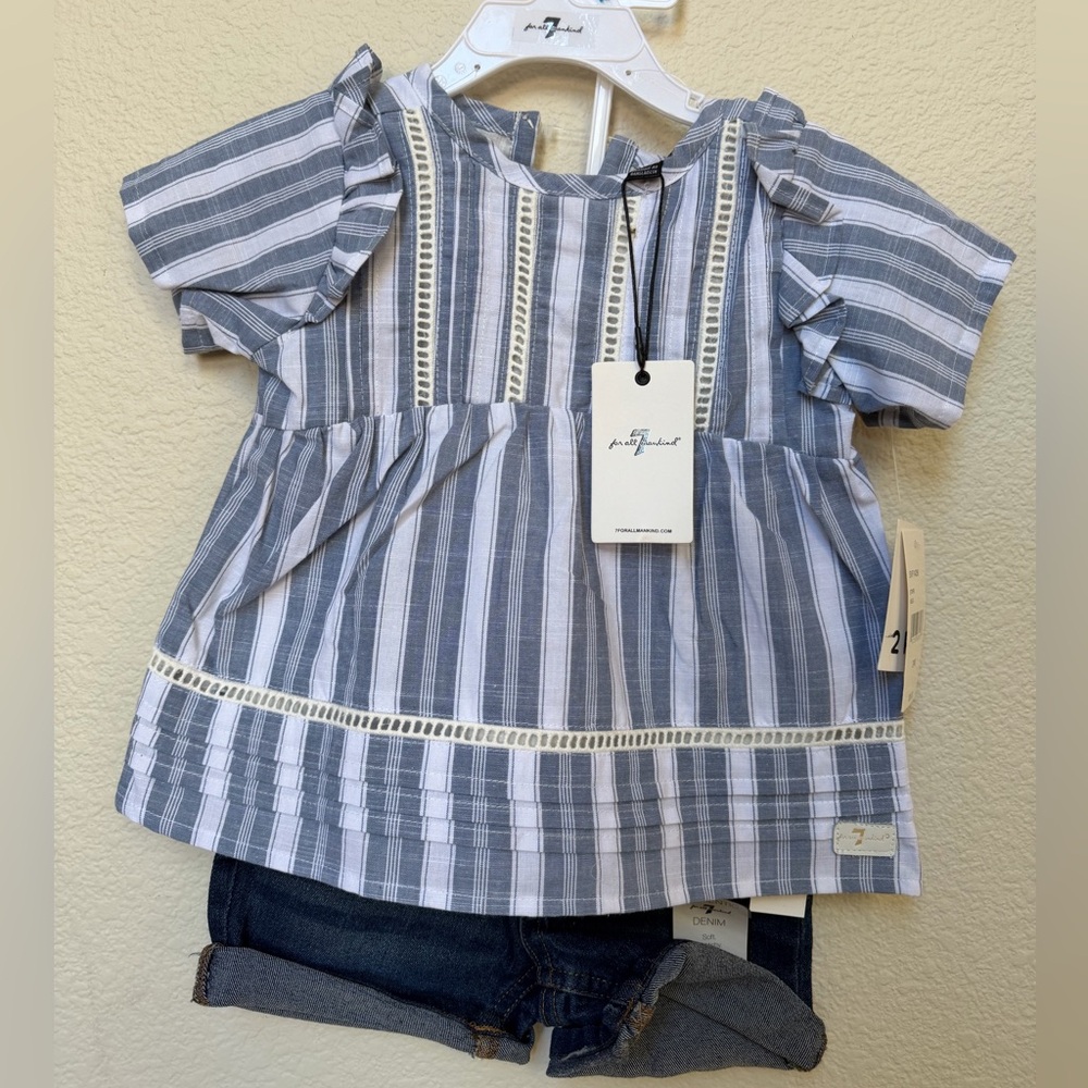 7 For all Mankind toddler short set